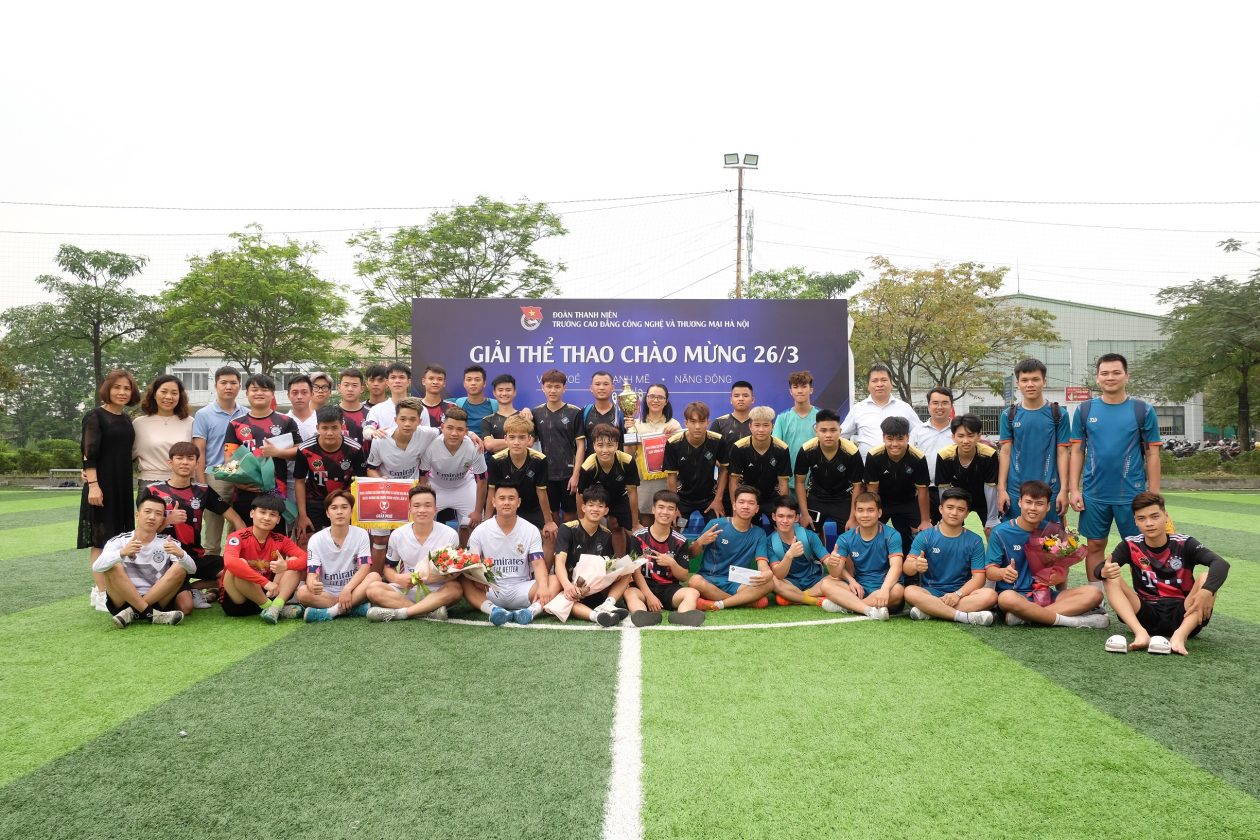 Chung kết giải bóng đá sinh viên nam HTT năm 2021