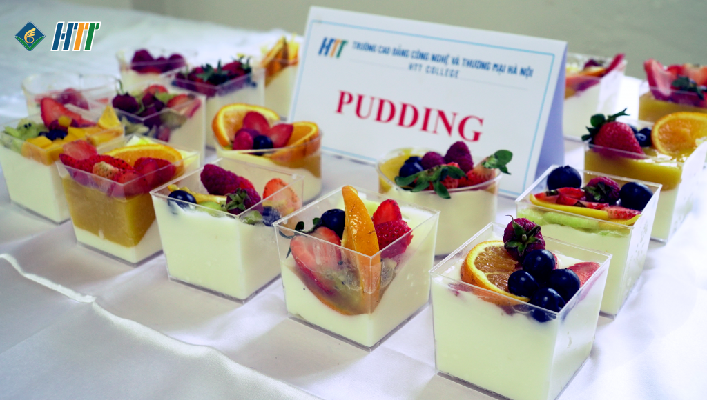 pudding hoa quả